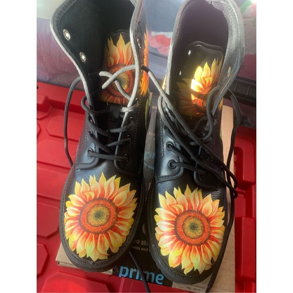 b Sunflower Handcrafted Boots